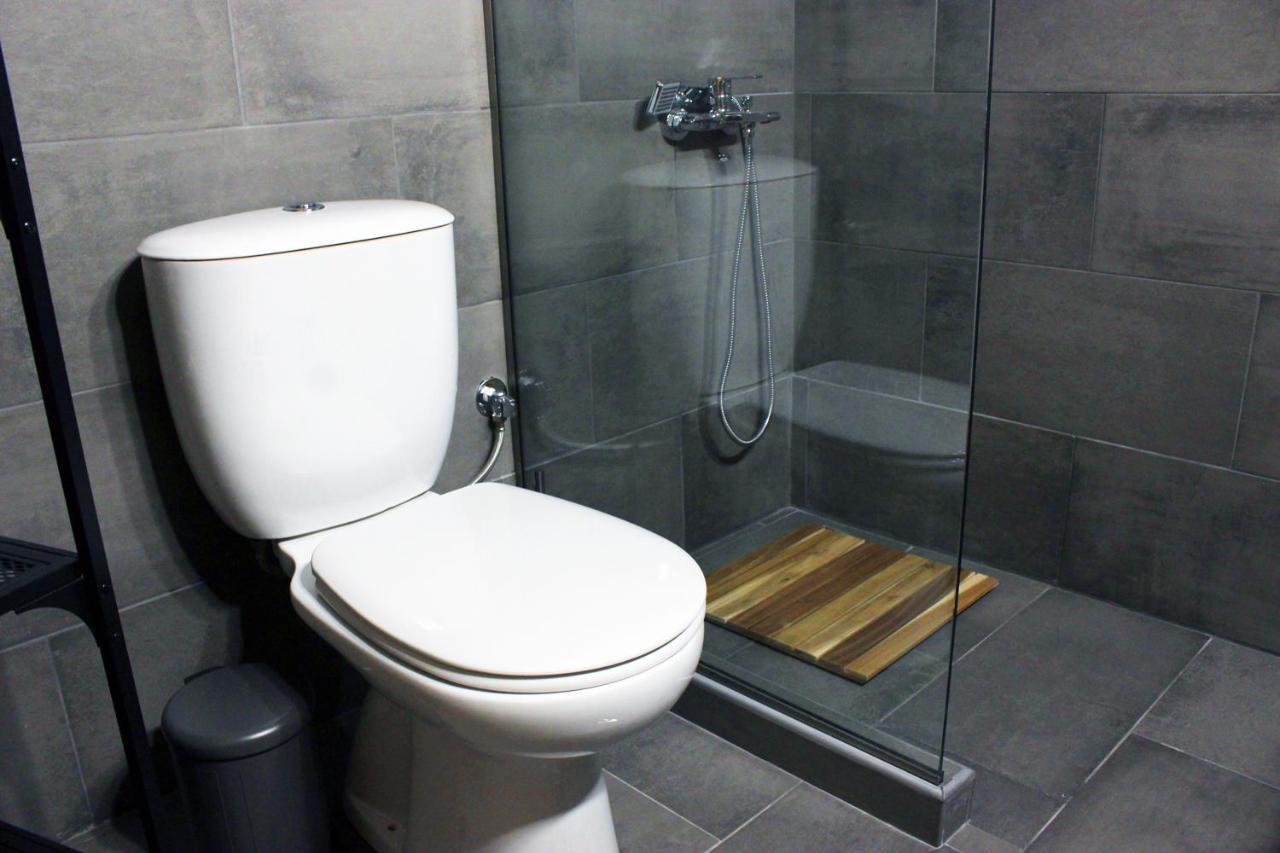 Homel Rocks -Elegant Apt 2Bd -Amazing Garden View Kalambaka Bagian luar foto